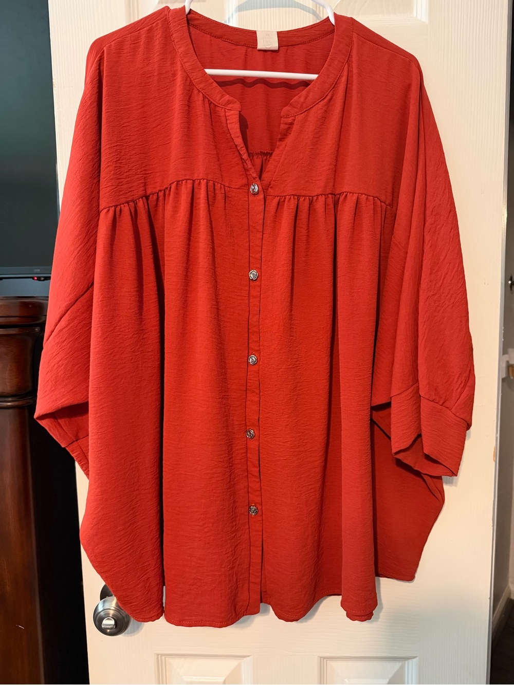 Women's Burnt Orange Button-Front Blouse - Classic Relaxed Fit